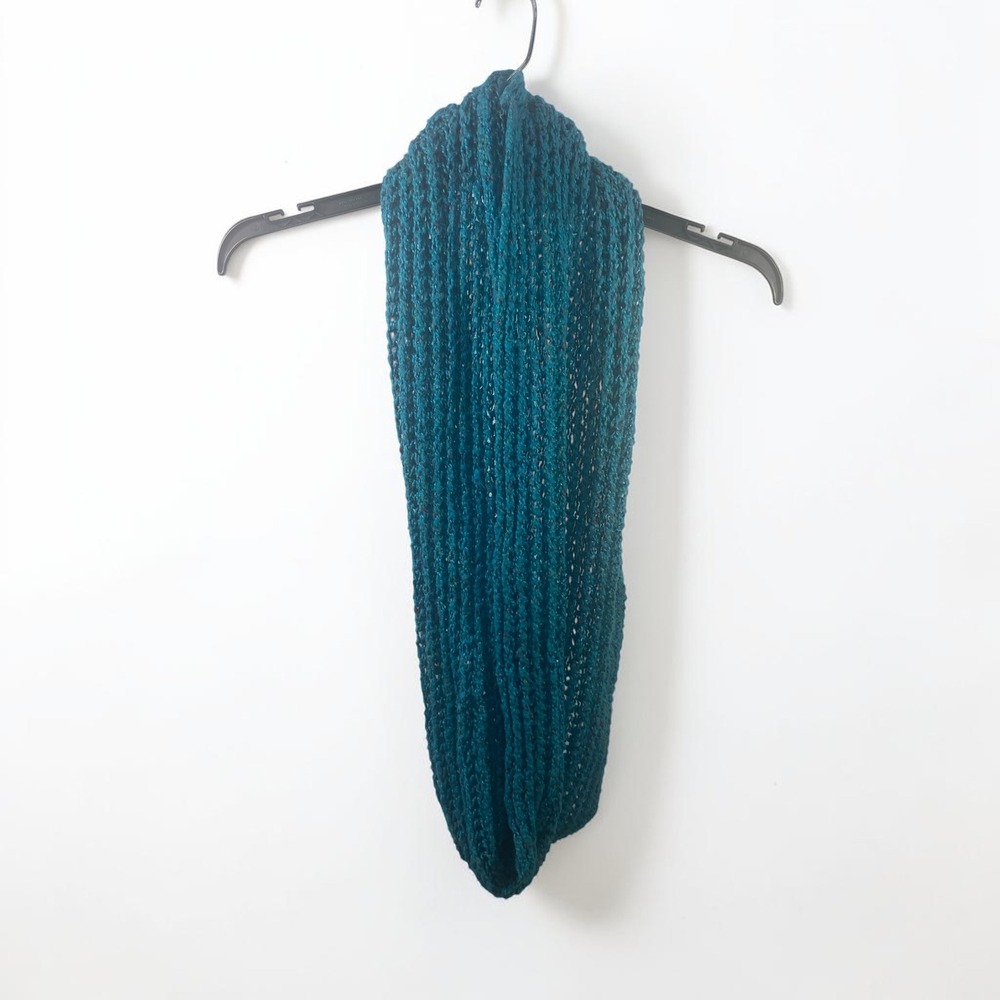 Teal Open Knit Infinity Scarf Vertical Ribbed Textured Loop Blue Green